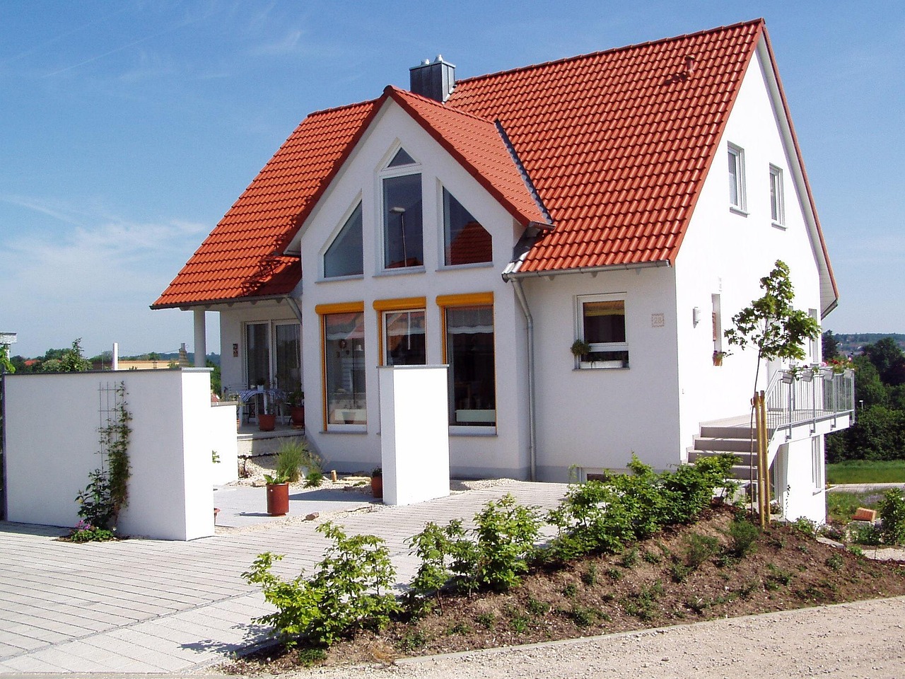 Verkehrswertermittlung von Einfamilienhäusern durch Immobiliengutachter Möser aus Weimar.